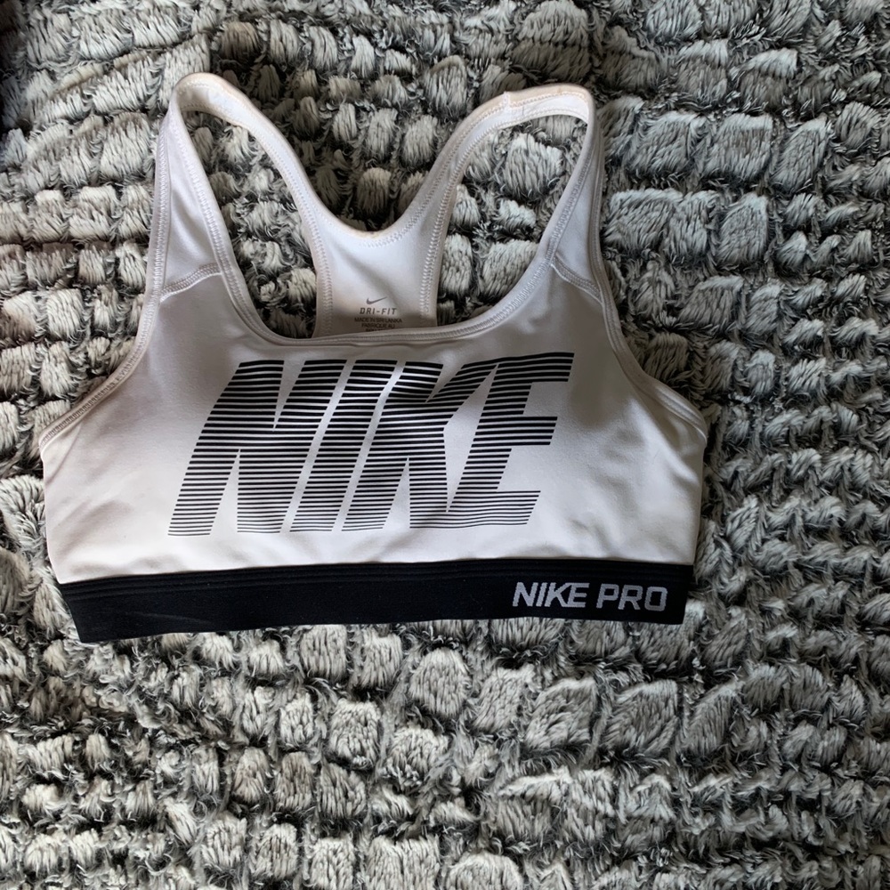 Nike sports bra